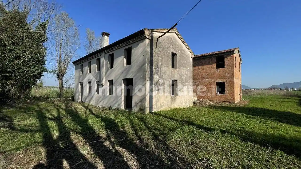 Casa indipendente in vendita a Este