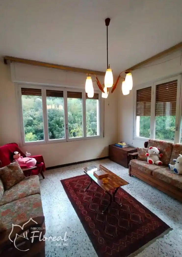 Villa in vendita a Pigna