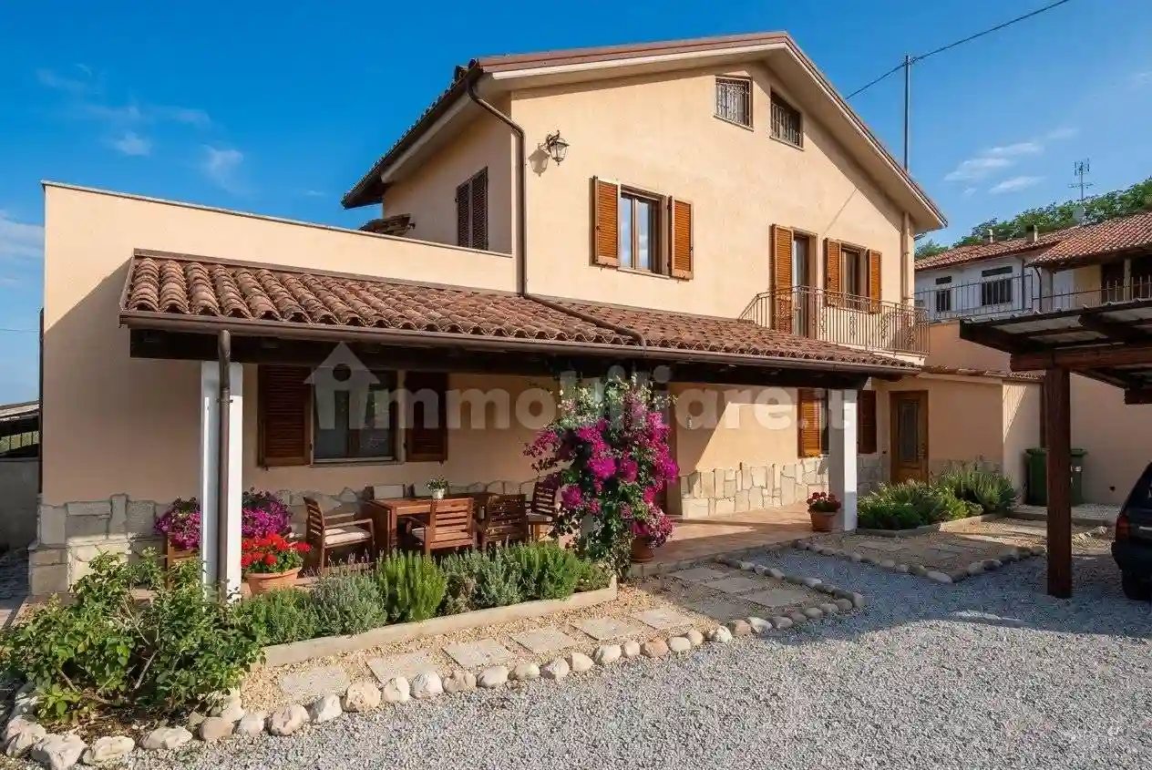 Casa indipendente - foto 2