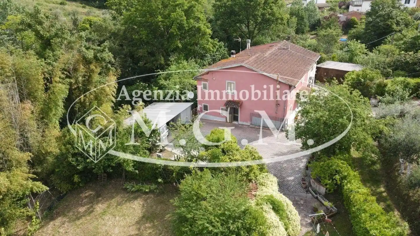 Casa indipendente in vendita a Santa Maria a Monte