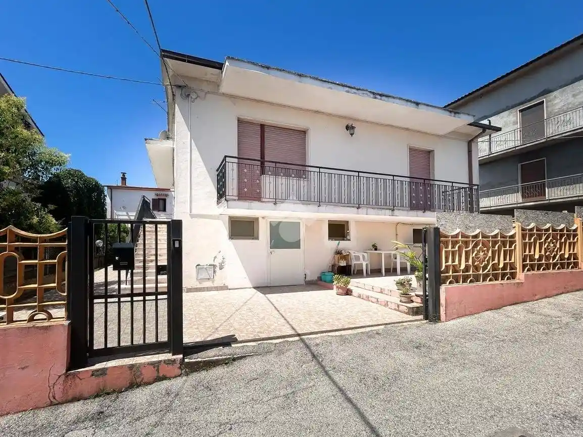 Casa indipendente in vendita a Spoltore