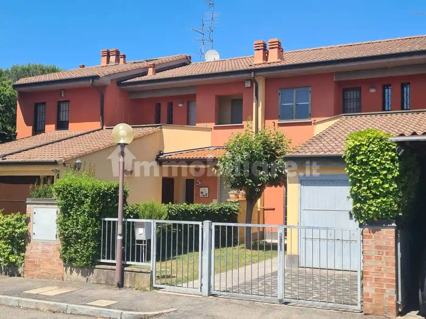 Villetta a schiera - foto 2
