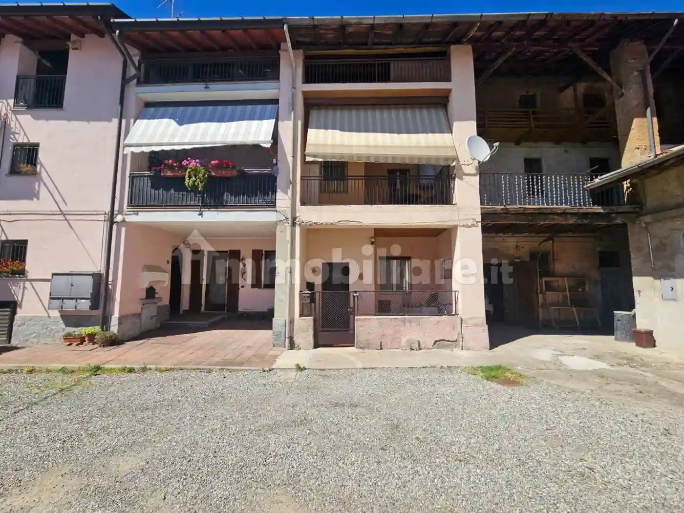 Casa indipendente - foto 2