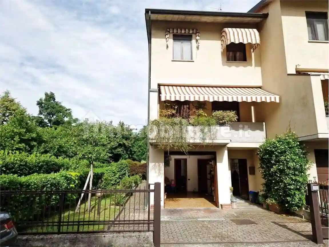 Villetta a schiera - foto 2