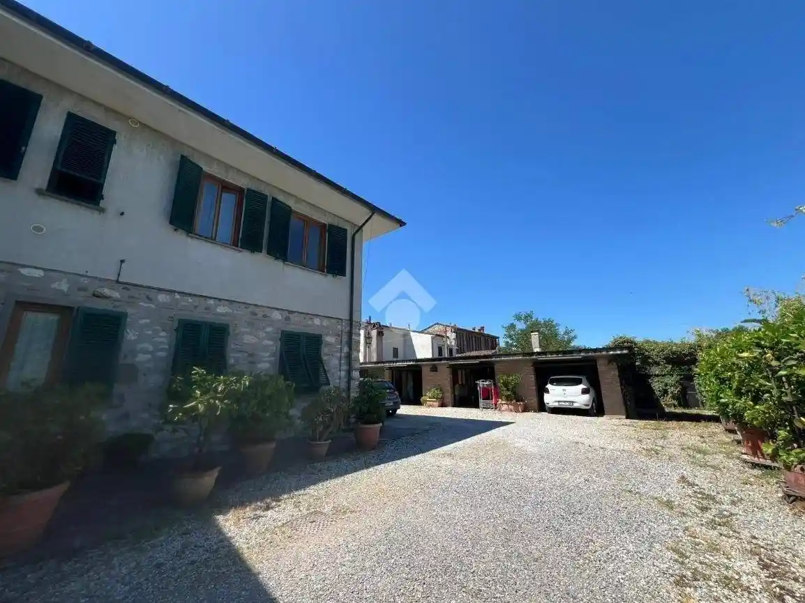 Villa in vendita a Capannori