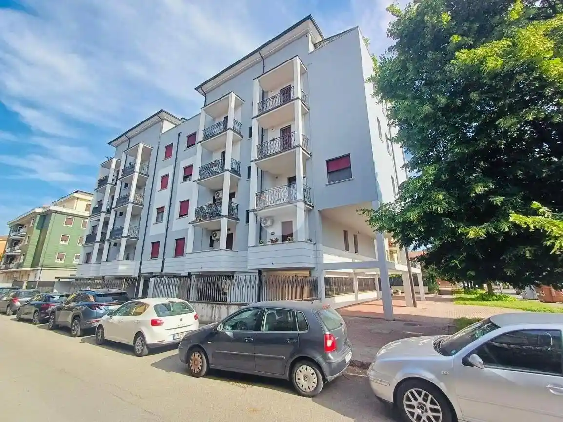 Appartamento in vendita a Brescia