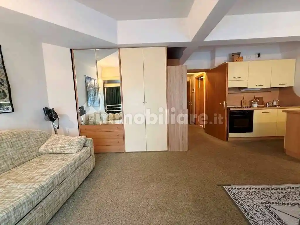 Appartamento in vendita a Mezzana