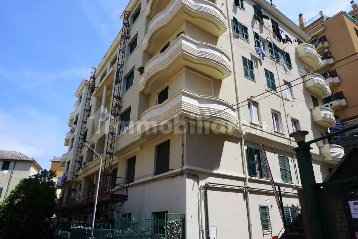 Appartamento in vendita a Genova
