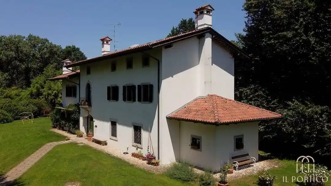 Villa in vendita a Povoletto