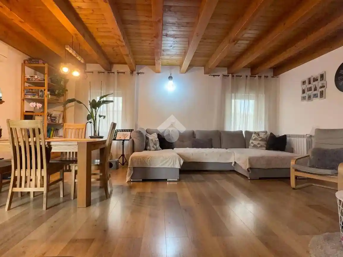 Casa indipendente in vendita a Udine