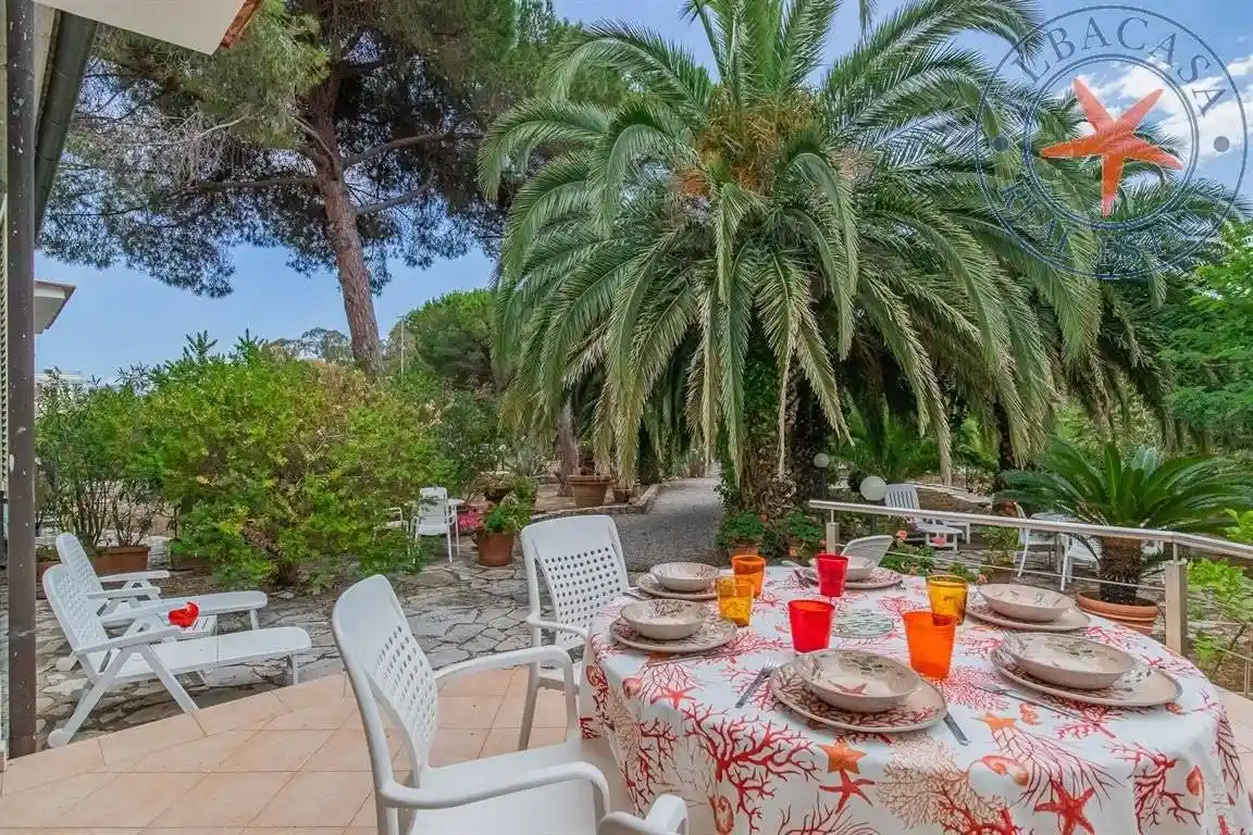 Villa in vendita a Capoliveri
