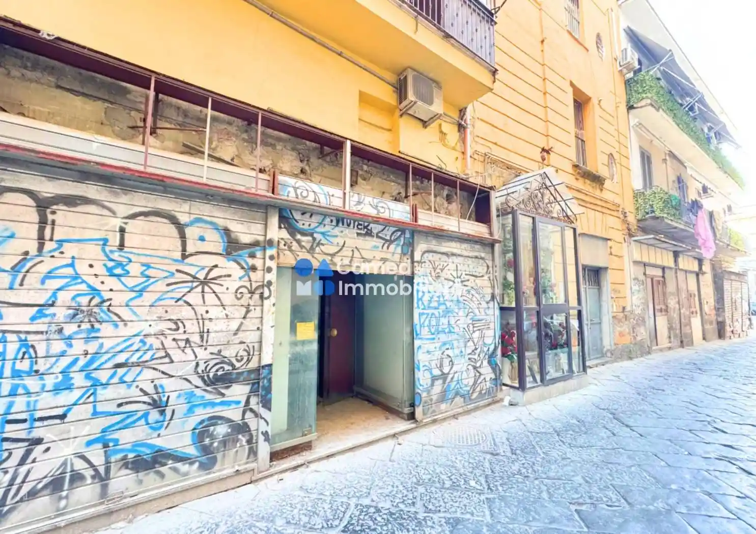 Appartamento in vendita a Napoli