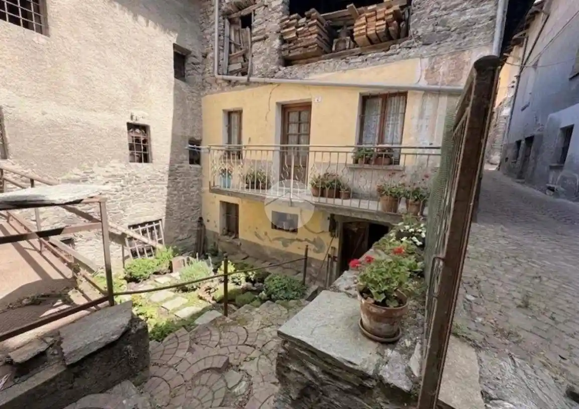 Appartamento in vendita a Villeneuve