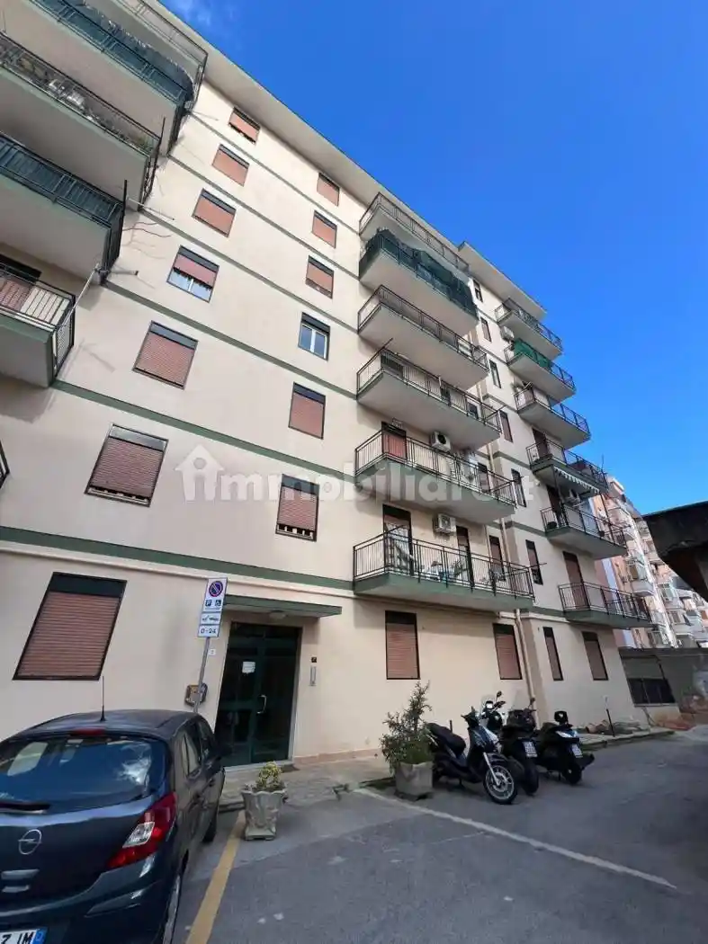 Appartamento in vendita a Palermo