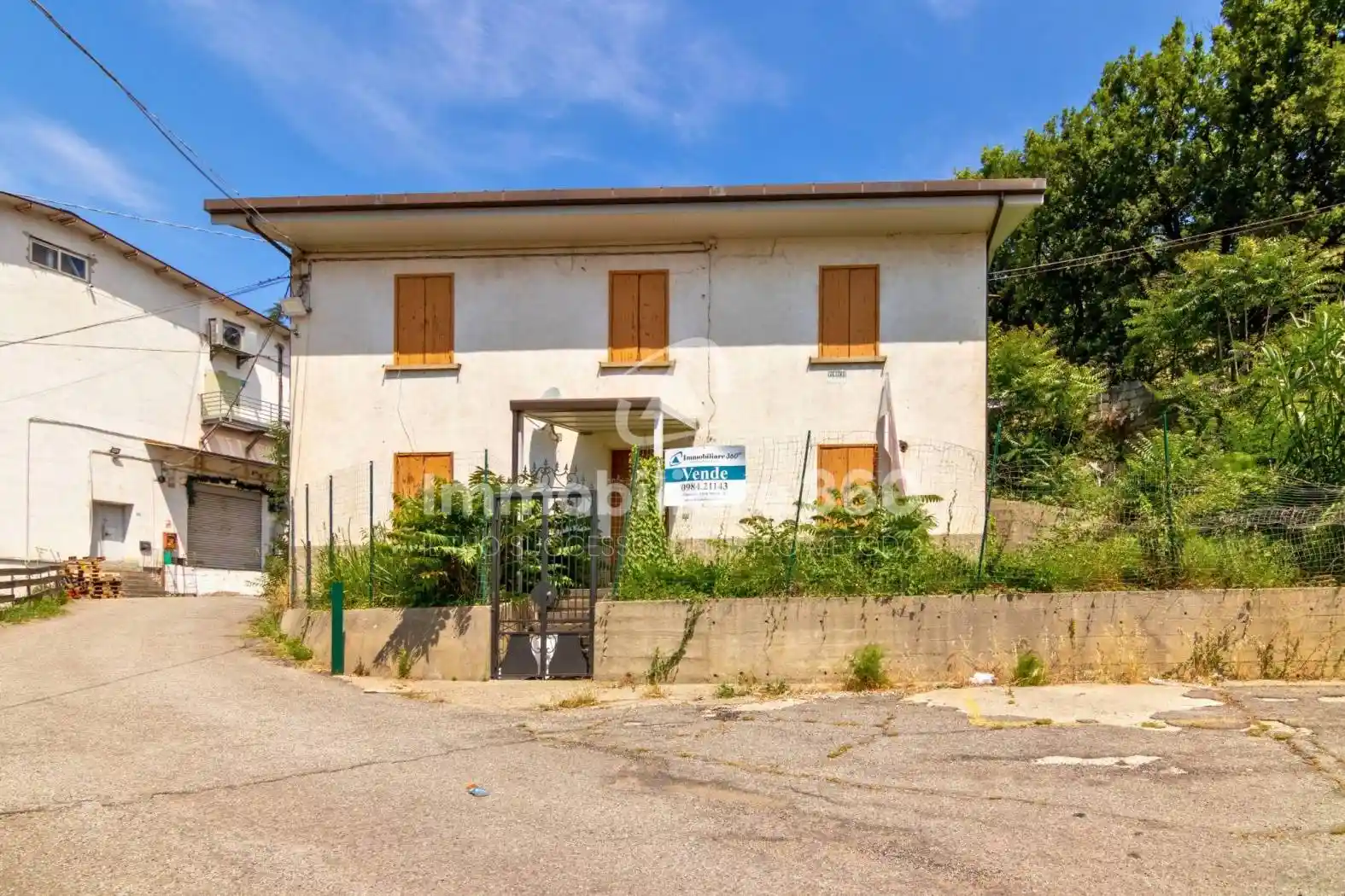 Palazzo - Edificio in vendita a Cosenza