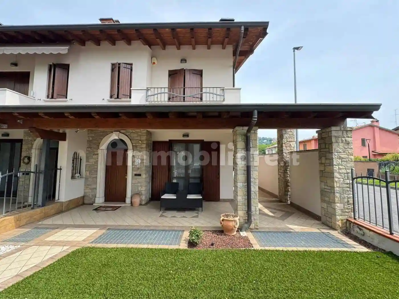 Villa - foto 2