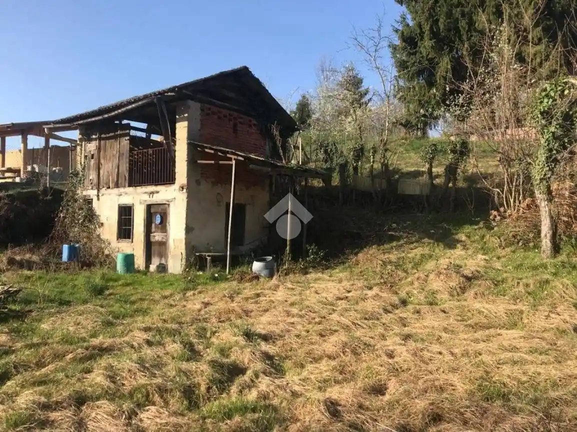 Casa indipendente in vendita a Valdilana