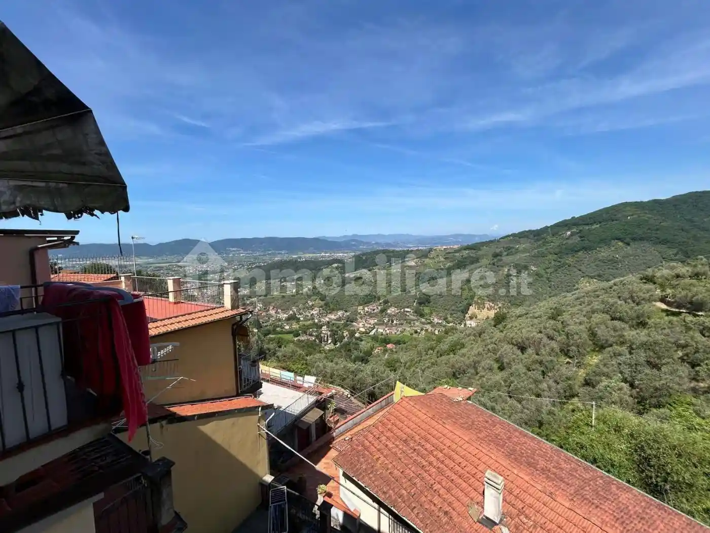 Appartamento in vendita a Luni