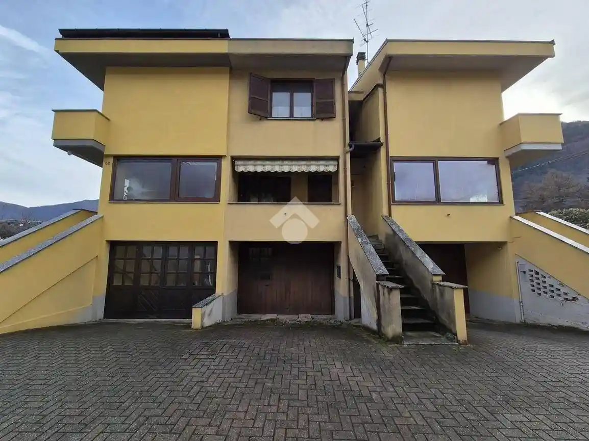 Villetta a schiera in vendita a Morbegno