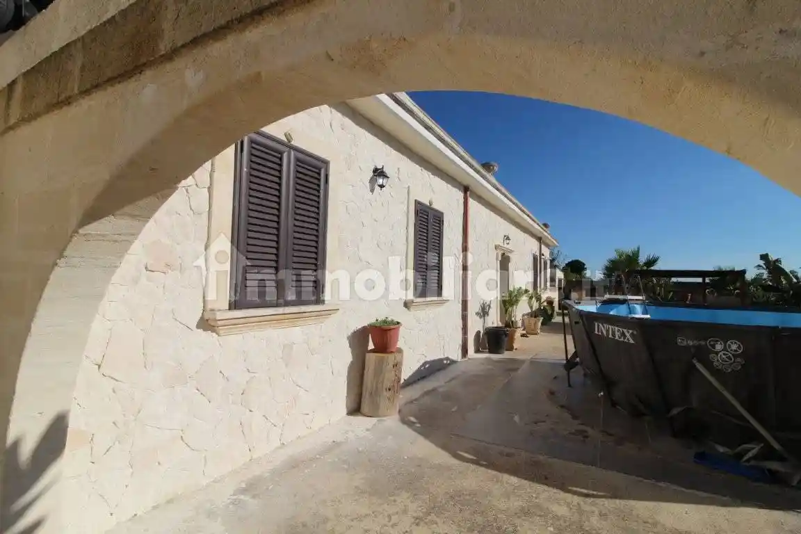 Villa in vendita a Manduria