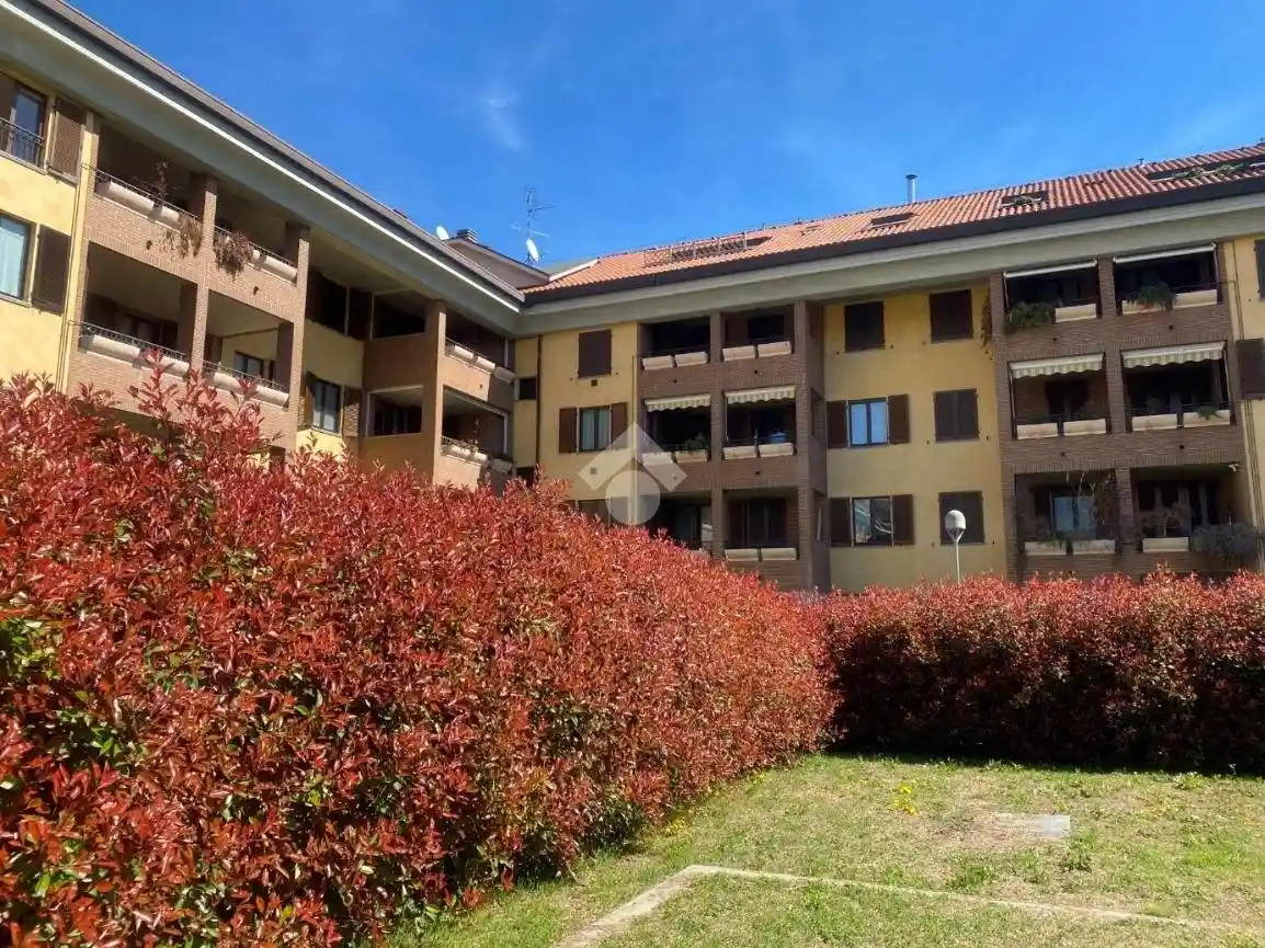 Appartamento in affitto a Rho