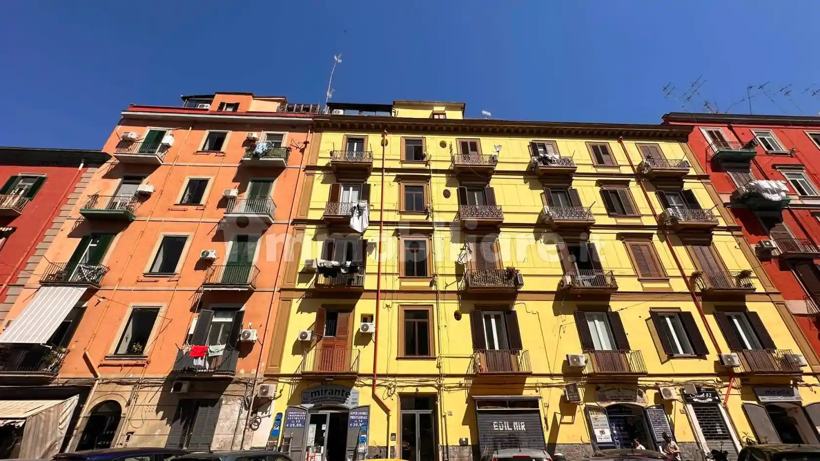 Appartamento in affitto a Napoli