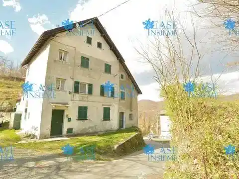 Appartamento in vendita a Masone