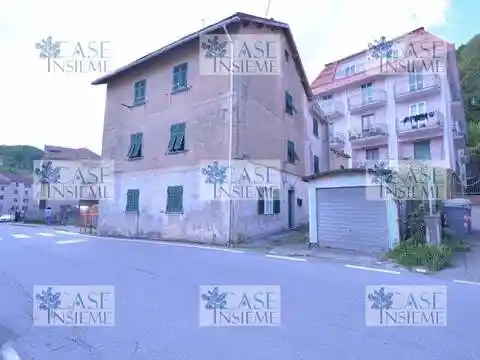 Appartamento in vendita a Masone
