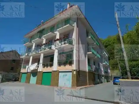 Appartamento in vendita a Masone