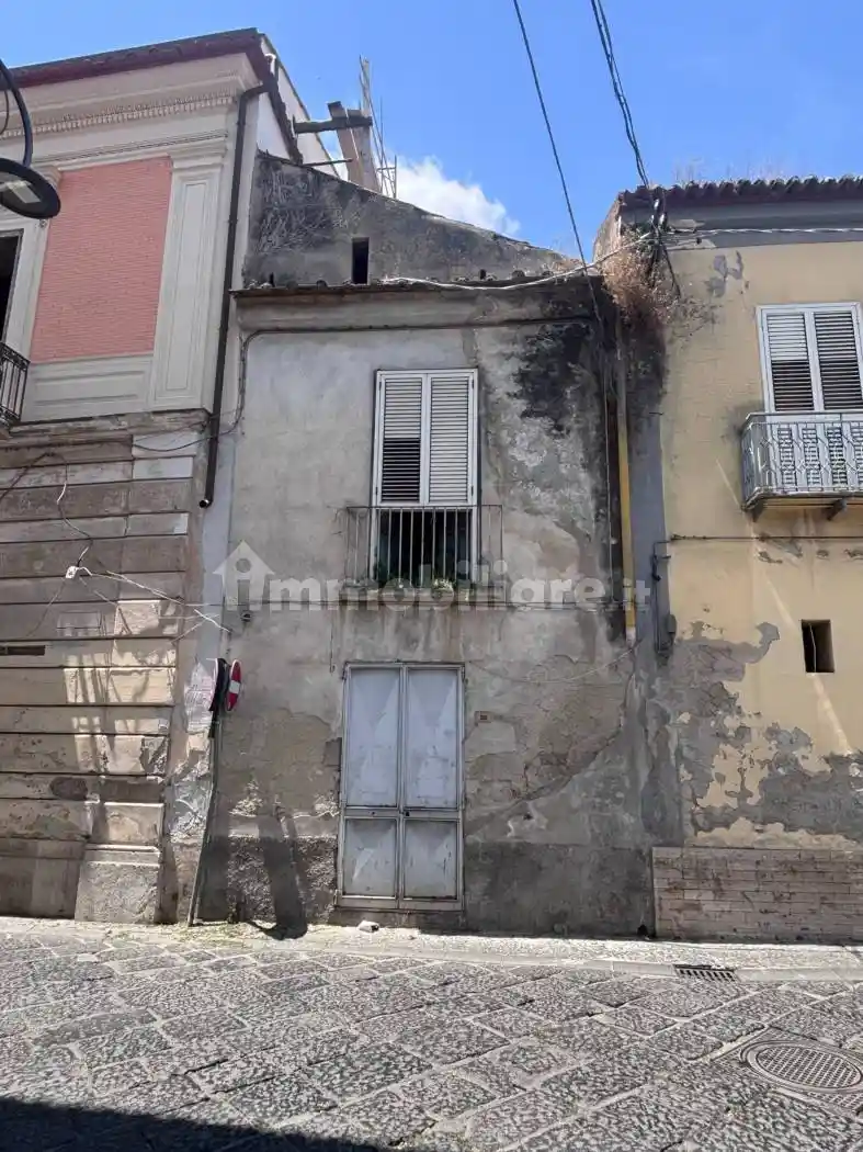 Casa indipendente in vendita a Macerata Campania