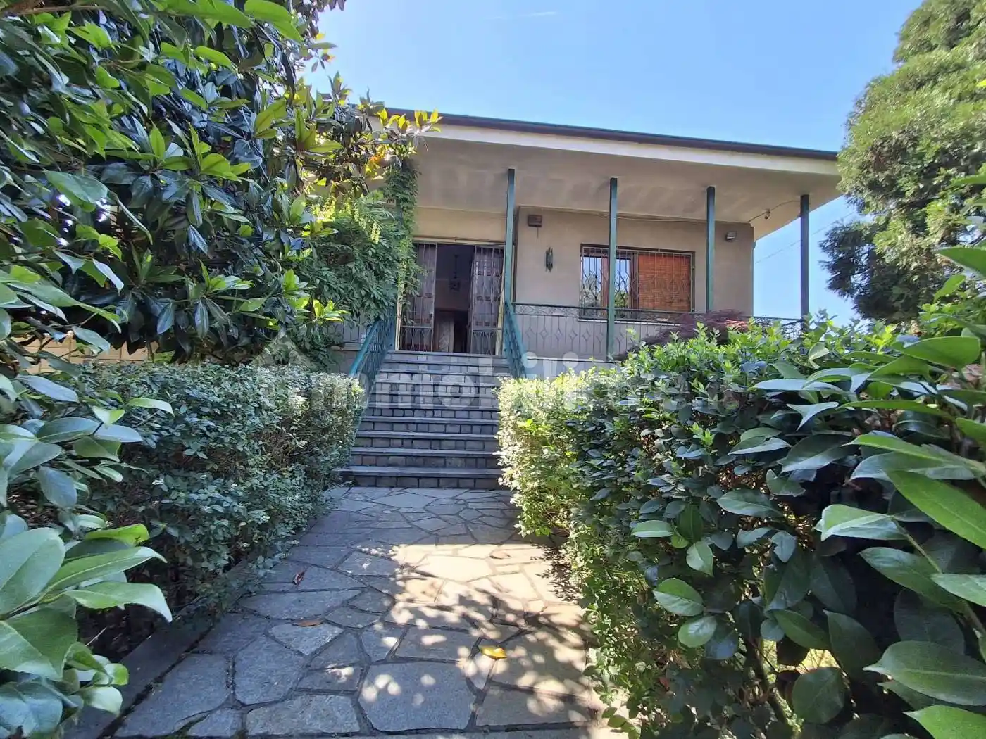 Villa in vendita a Torre Beretti e Castellaro