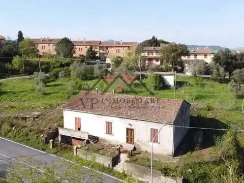 Villa in vendita a Volterra