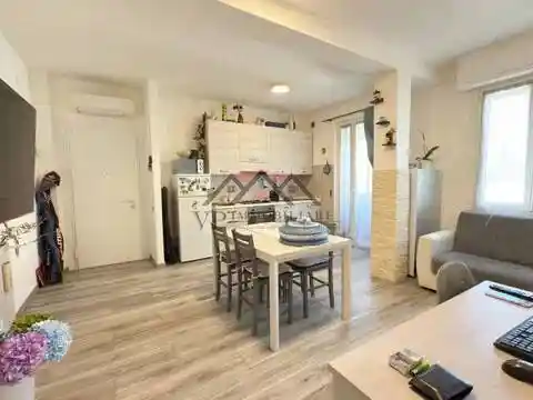 Appartamento in vendita a Pomarance