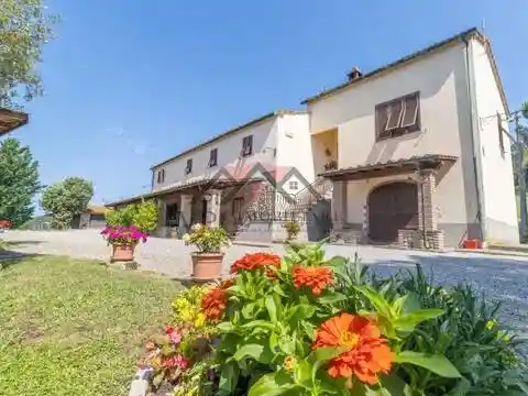Rustico - Casale in vendita a Pomarance