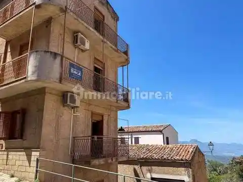 Villa in vendita a Gratteri