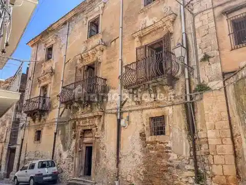 Villa in vendita a Collesano