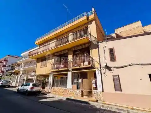 Appartamento in vendita a Santa Flavia