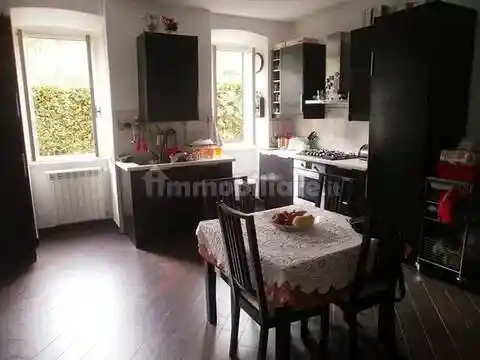Appartamento in vendita a Carrara