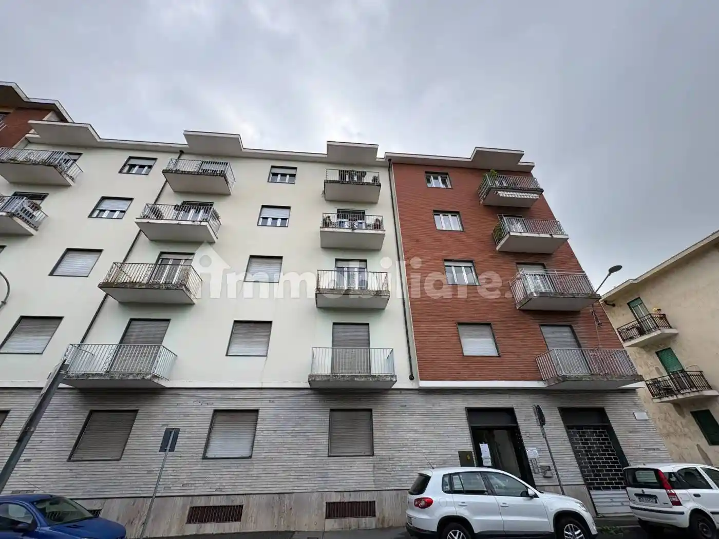 Palazzo - Edificio in vendita a Pinerolo