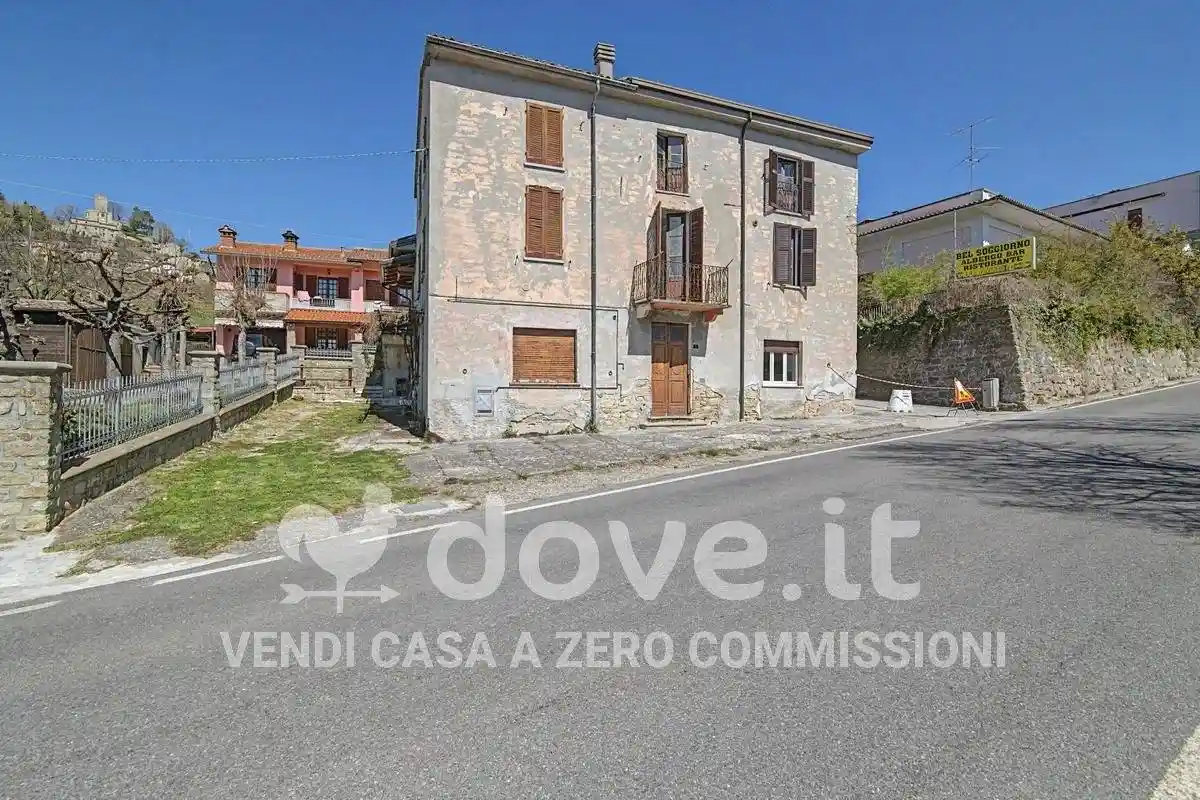 Villa in vendita a Varzi