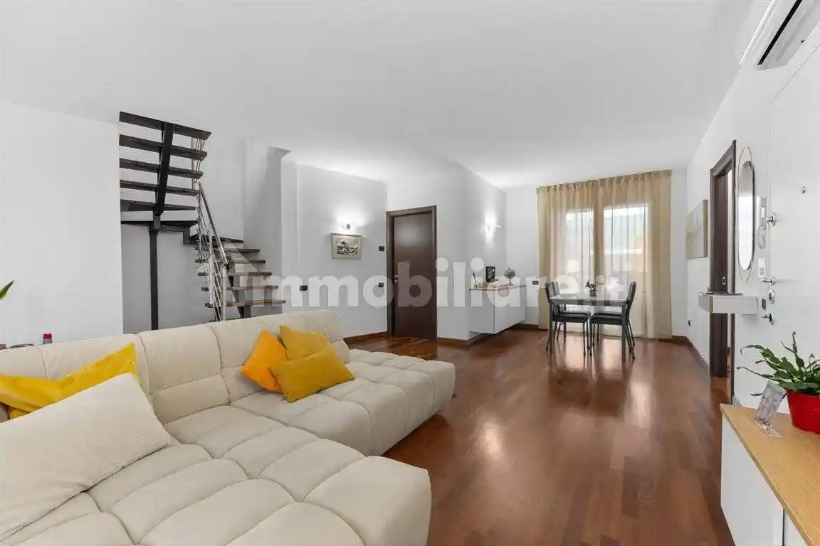 Appartamento in vendita a Peschiera Borromeo