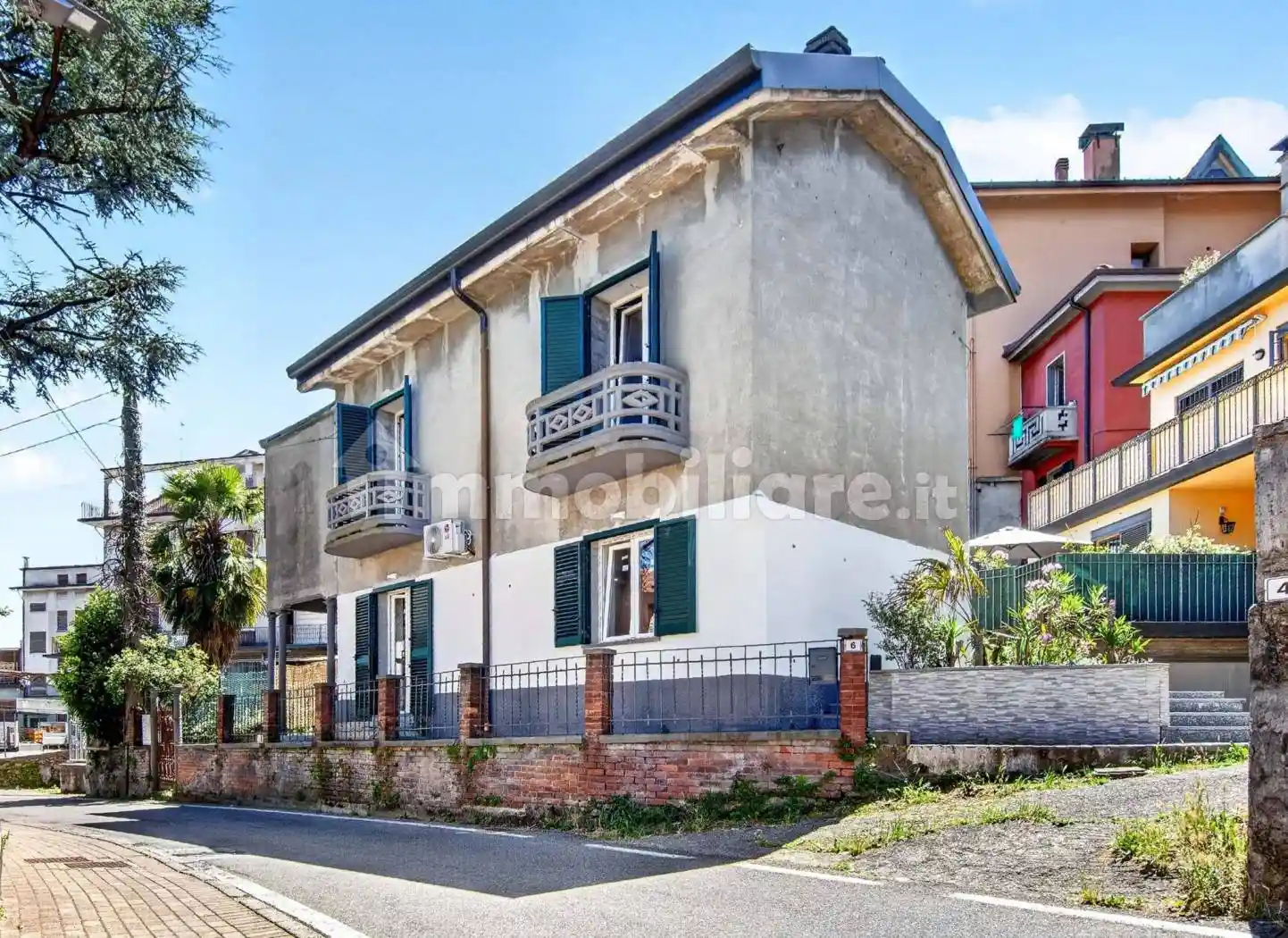 Villa in vendita a Lambrugo
