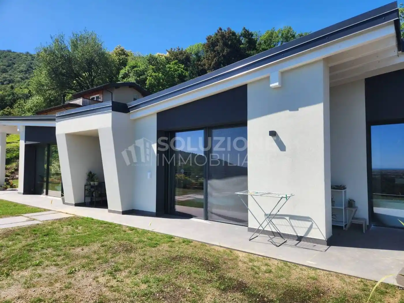 Villa in vendita a Alzano Lombardo