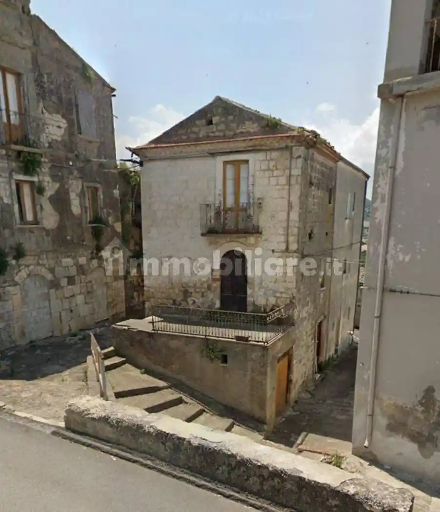 Casa indipendente in vendita a Montecilfone