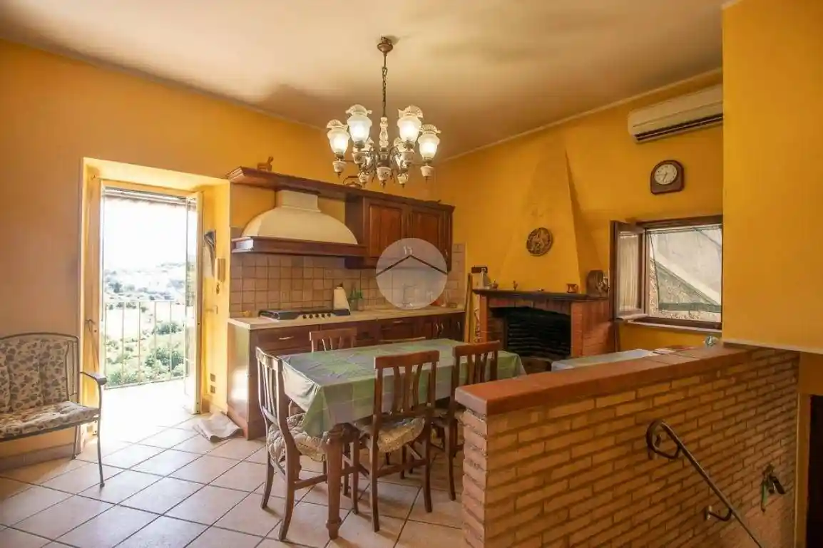 Appartamento in vendita a Collevecchio