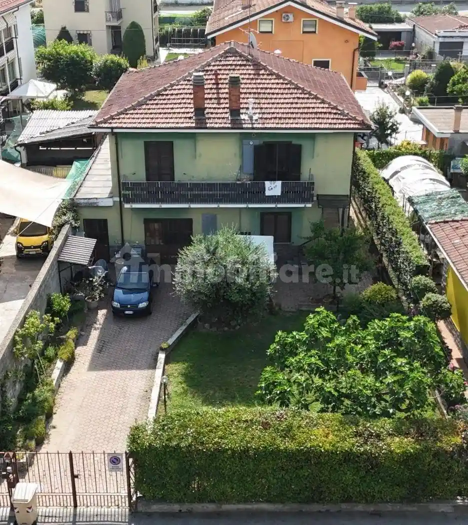 Villa in vendita a Trofarello