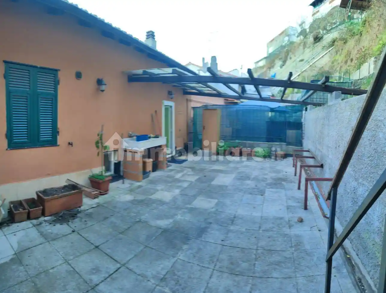 Casa indipendente in vendita a Quiliano