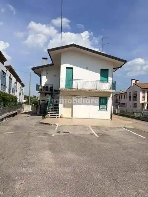 Appartamento in vendita a Susegana