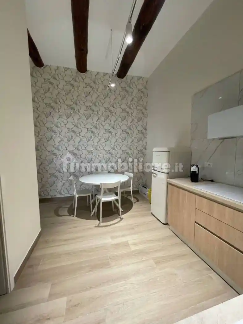 Appartamento in affitto a Napoli
