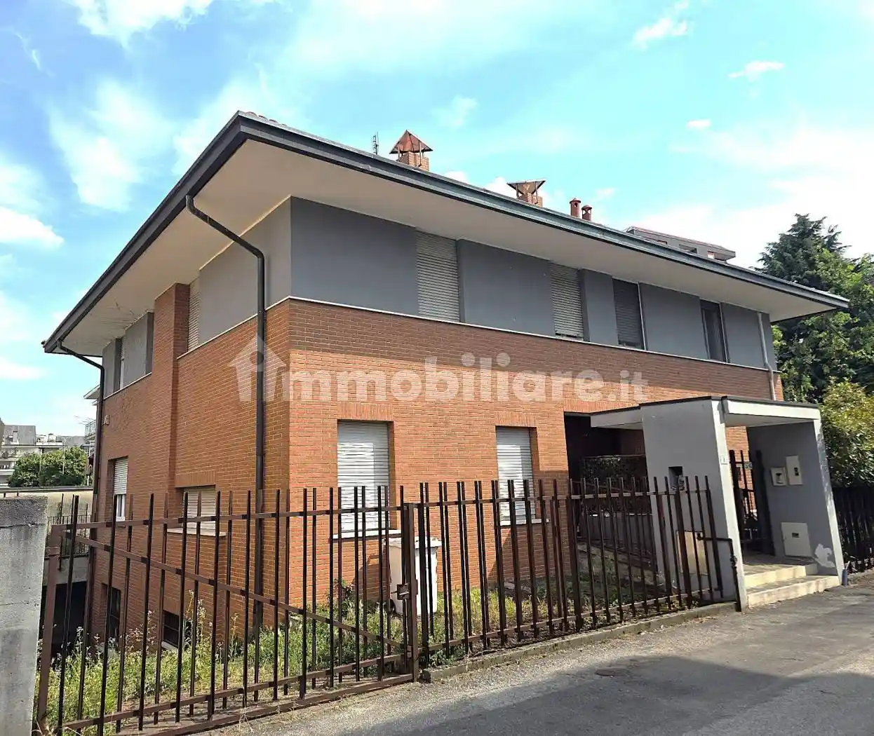 Villa in vendita a Busto Arsizio